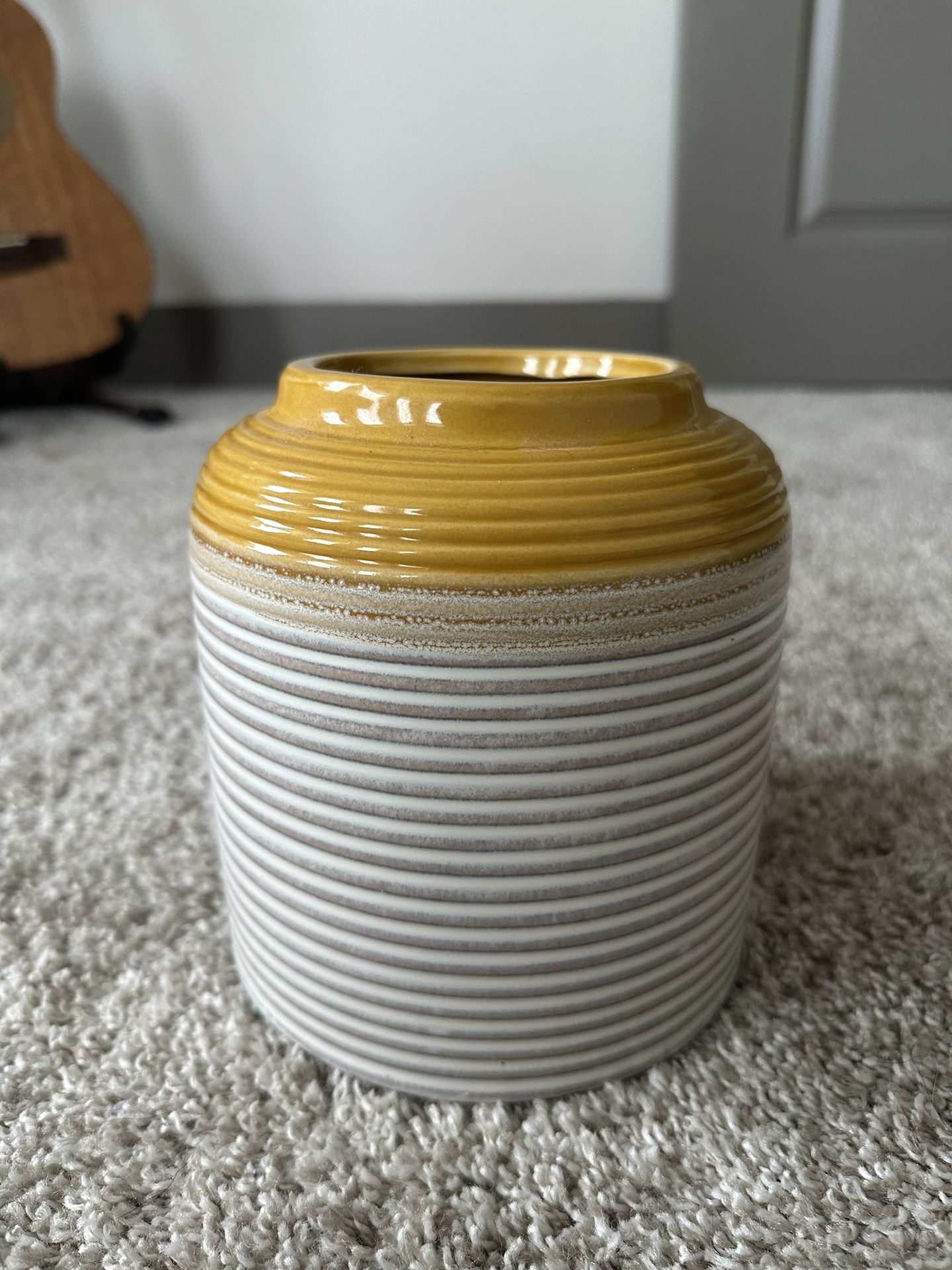 Cute White And Yellow Ceramic Vase