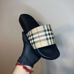 burberry slides