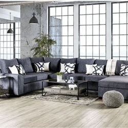 Brand New Super Plush Navy Blue U-Shaped Sectional Sofa (Pillows Included)