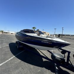 Speedboat! Great Condition!