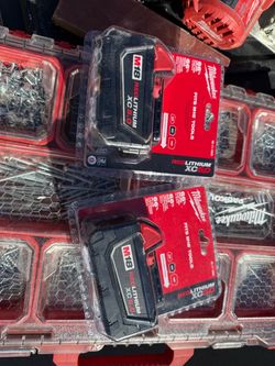 Milwaukee M18 RedLithium XC5.0 Battery 2-Pack