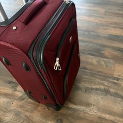 Swiss Gear Expandable Carry-On Dark Red 