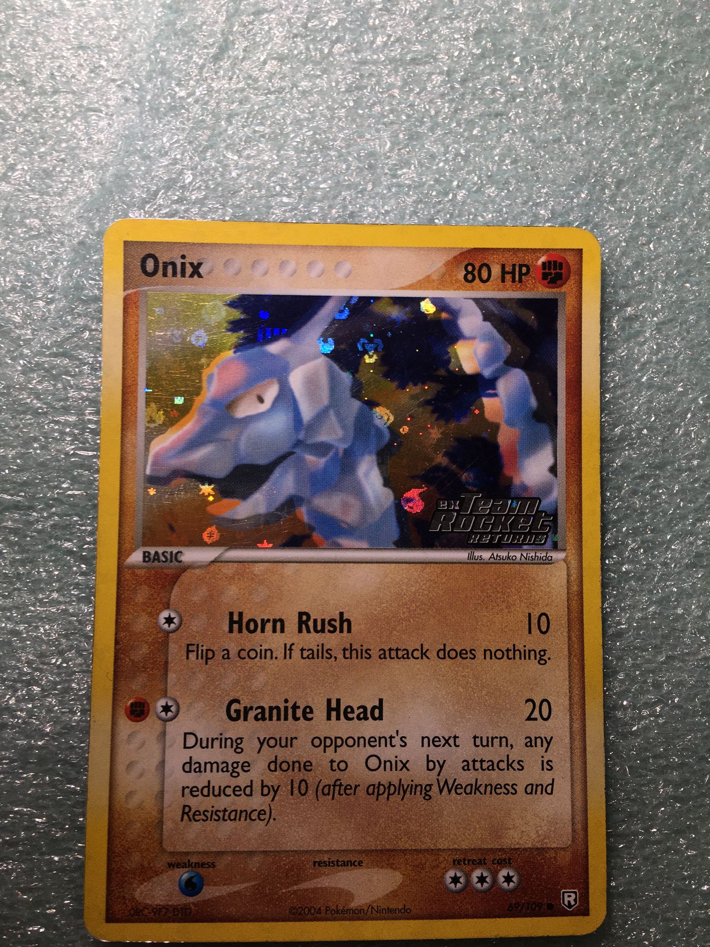 NM Onix 69/108 Holo Pokemon card