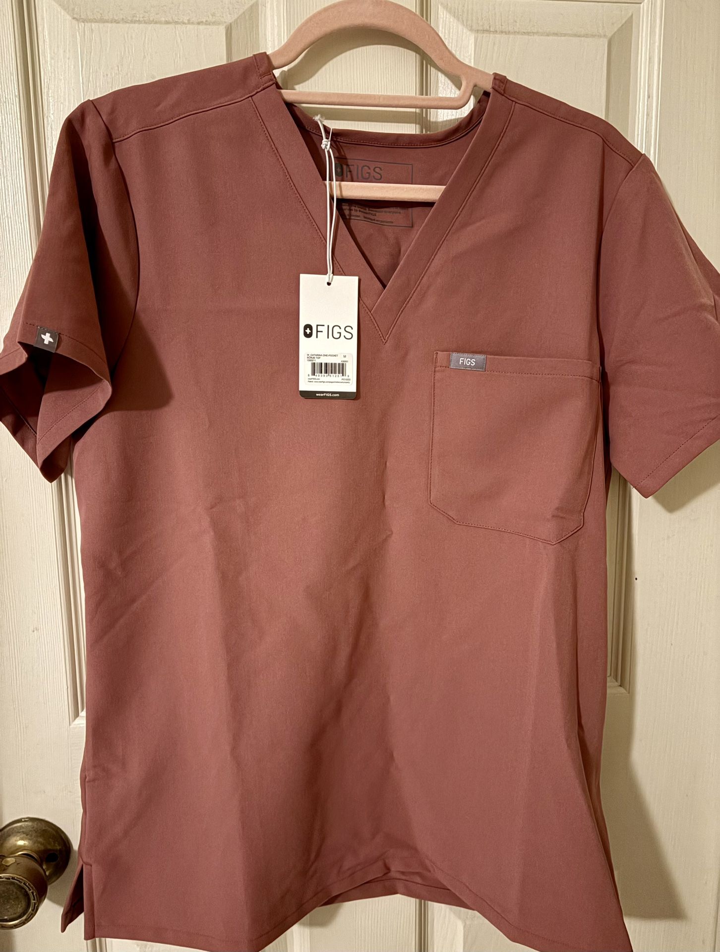 ✨NEW WITH TAGS✨ FIGS Medium Scrubs Set