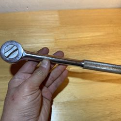 S-K (SK Professional Tools) 45170 3/8" drive round head ratchet