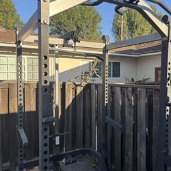 Fitness Realty squat rack cage