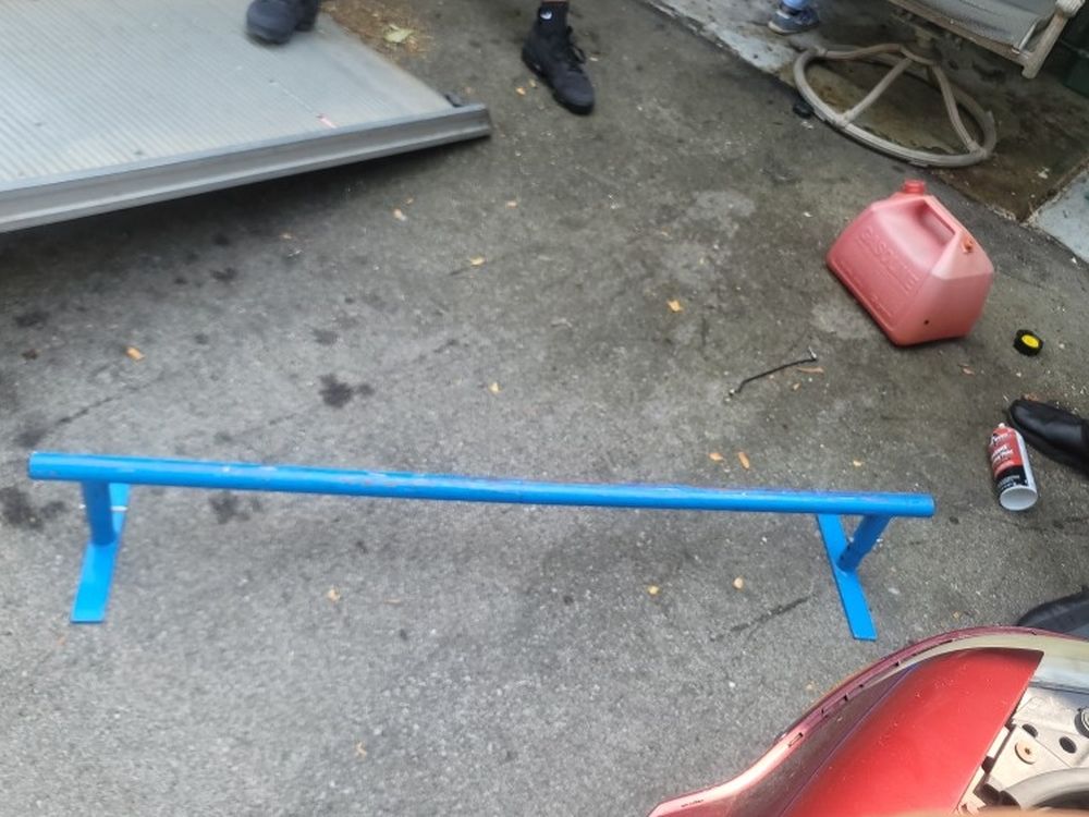 Grind Rail