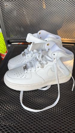 Nike Air Force One Women’s 5.5