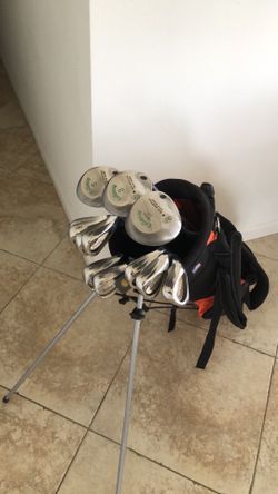 Ladies Callaway RH Big Bertha Gems golf set 1,3,5 irons 4-SW Gems graphite shafts Bag Putter Headcovers