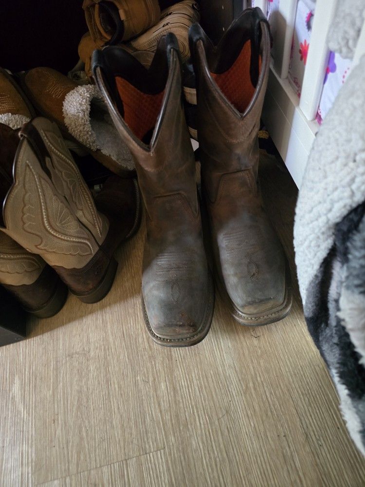 Metatarsel Boots