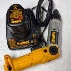 DeWalt Clutch Screw Driver 