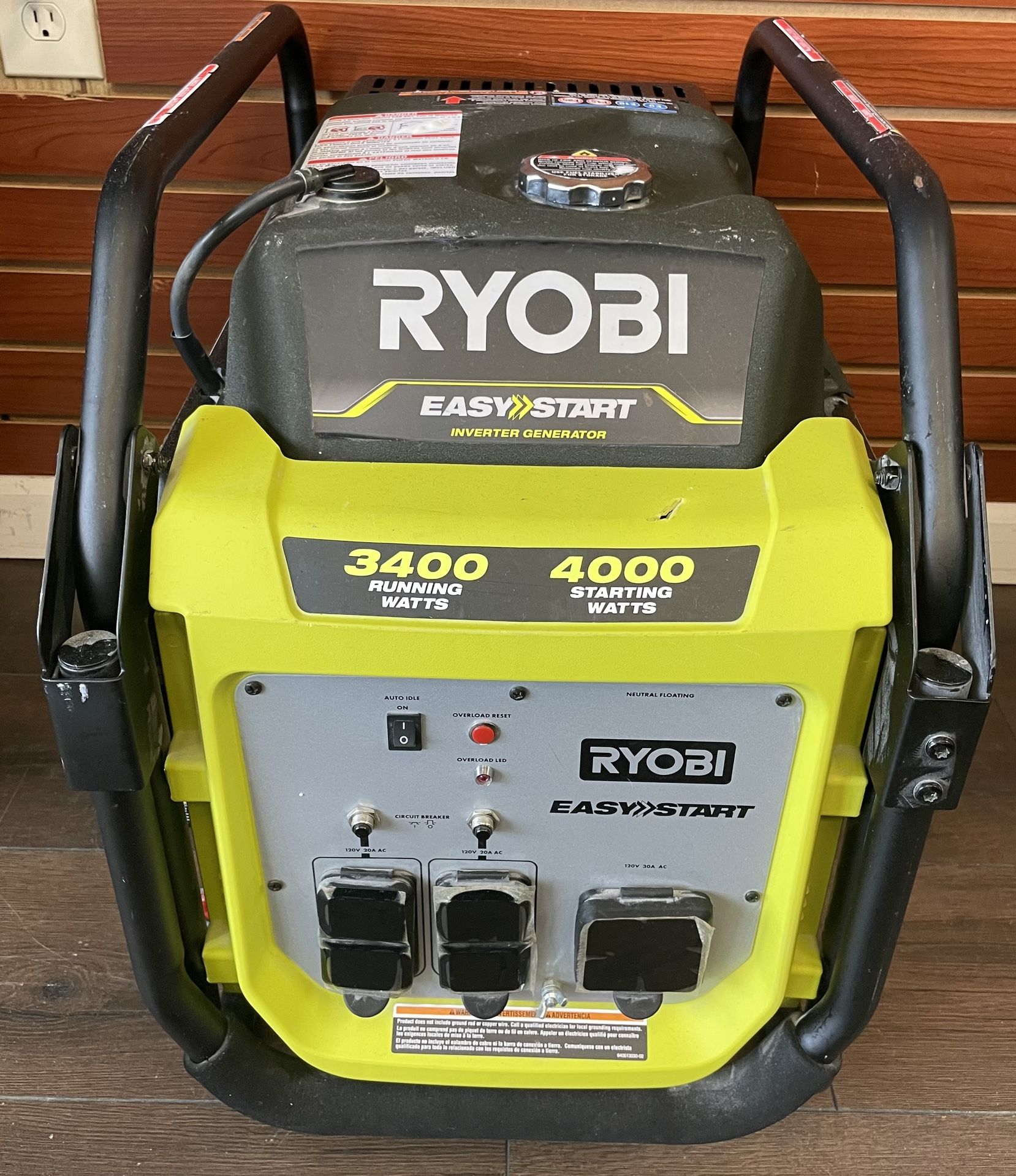 Ryobi RYI4022VNM 4000-Watt Gas Powered Digital Inverter Generator W/CO Shutdown
