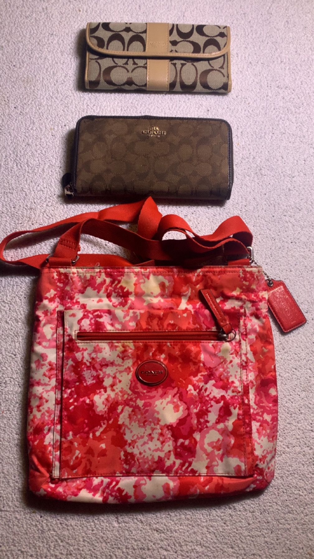 2 Coach Wallets & Bag!!!60$