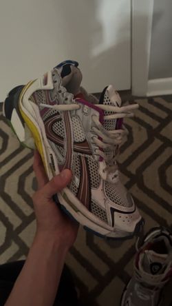 multi color runners