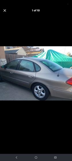 2002 Ford Taurus