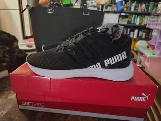 Puma Tennis Shoes 👟👟