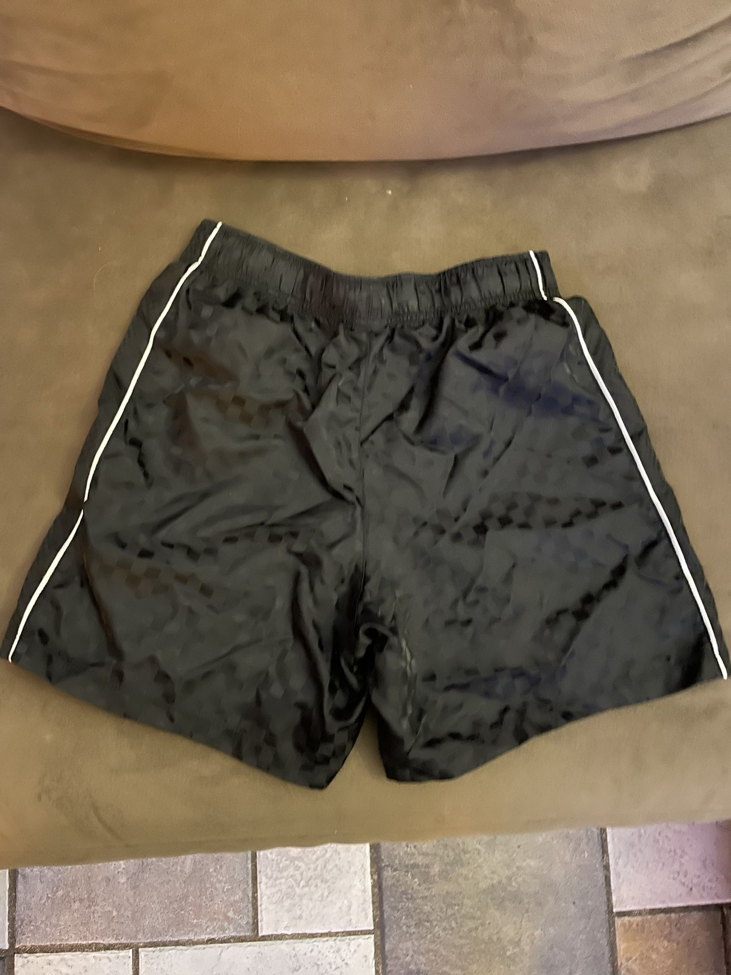 DSG Soccer shorts - Youth Large