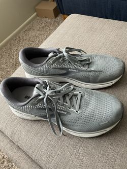 Brooks Ghost 14 Running Shoes