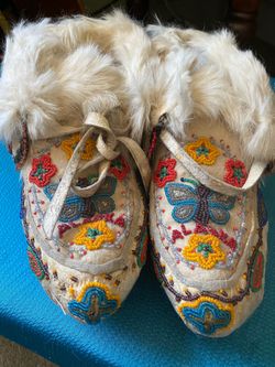 Antique Leather Hand-Beaded Rabbit Fur Moccasins