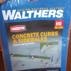 Walthers Cornerstone HO scale kit for concrete curbs and sidewalks