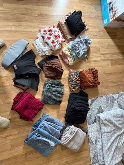 Women's Maternity Clothing Bundle Mixed Styles