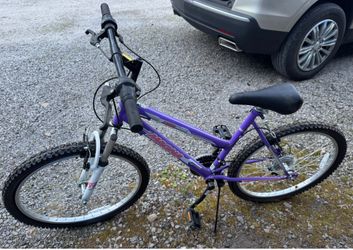 Dynacraft Magna Echo Ridge Mountain Bike – Rugged and Durable Design, Perfect for Teens and Adults Learning to Ride, Sturdy and Easy to Assemble, Idea