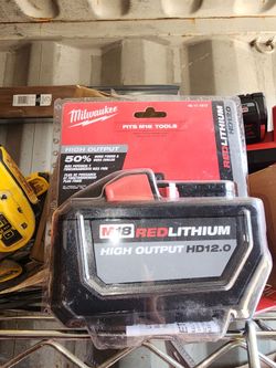 Firm Price 🛑 Milwaukee M18 12ha battery new. Precio firme 🛑