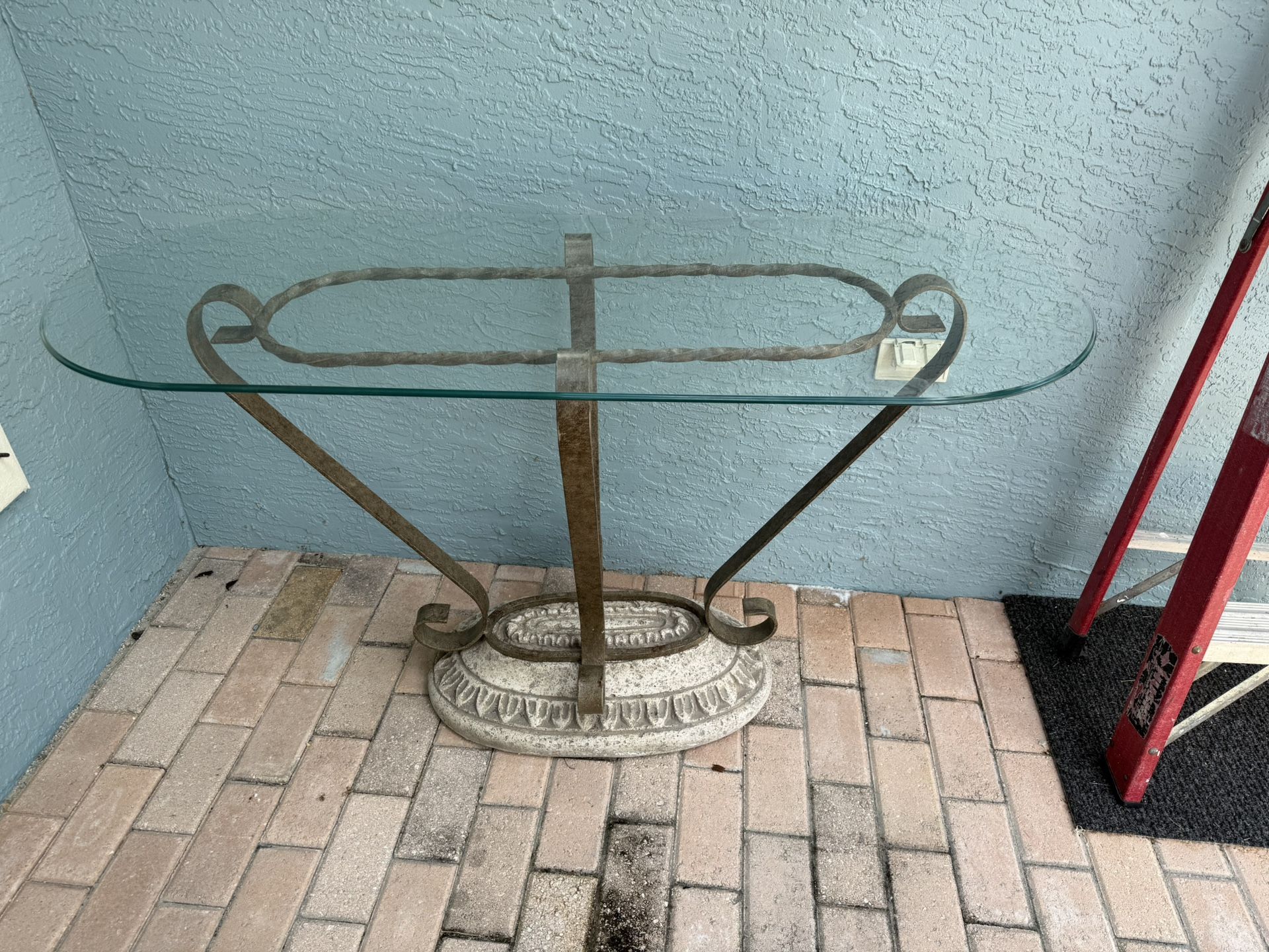 Corner Glass Table