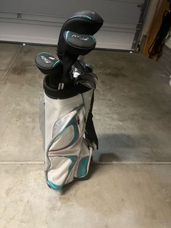Wilson Women’s Golf Clubs