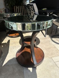 Mirror Table 