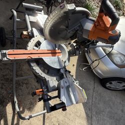 RIGID Miter Saw With STAND