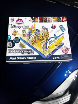 24-piece Disney store edition playset for ages 3+.