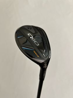 Taylormade Qi10 22 degree Rescue 4 hybrid Right Hand Stiff Flex