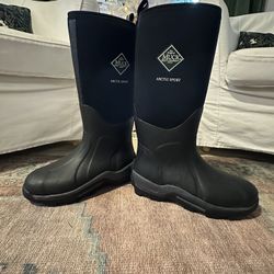 Muck Neoprene Boots Size 10-men’s 