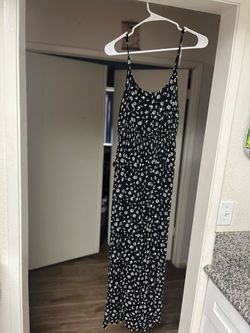 Long Black dress with flowers, Size Large