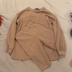 2 Piece Tan Set