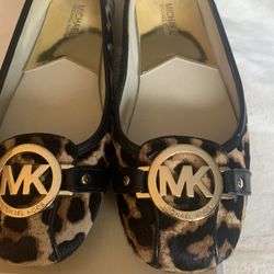 Michael Kors flats
