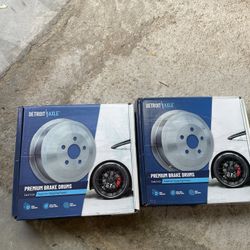 Rear Break Pads & Drums 