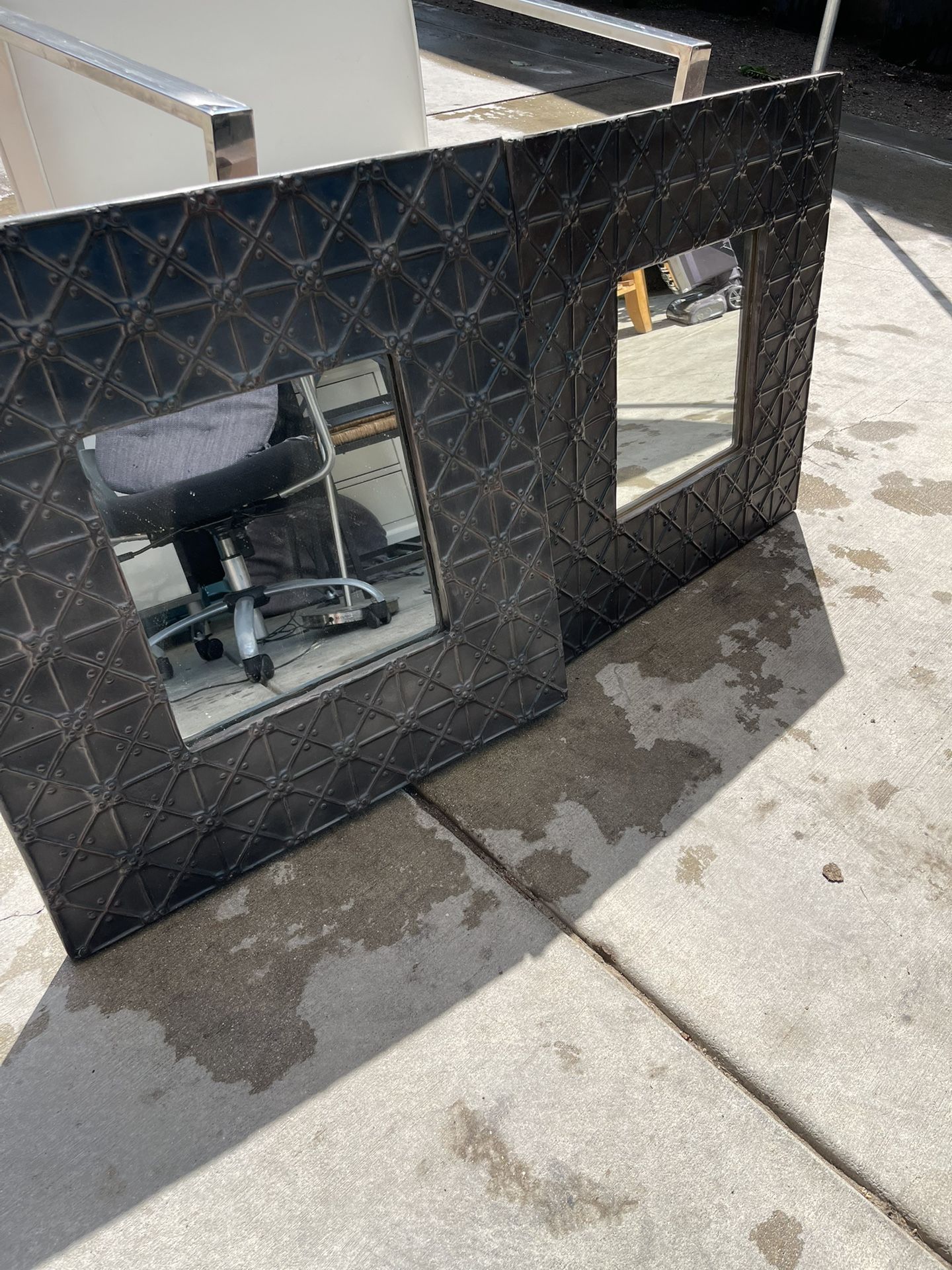 2 Decorative Mirrors