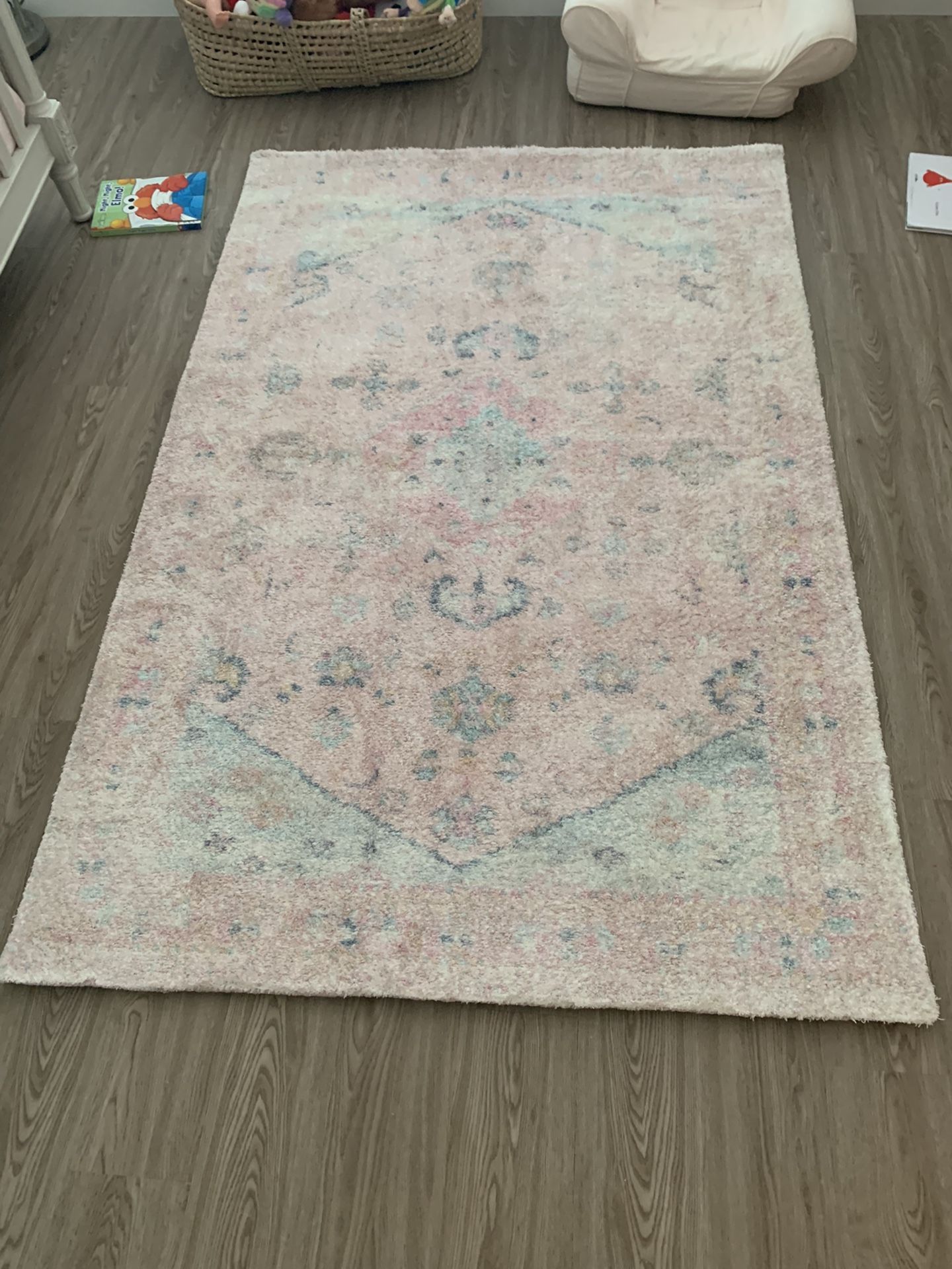 Pottery Barn Kids Sophia Rug 4x6 AND Rug Pad- Brand New. Too Small For Room. Just Unrolled.