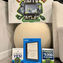 Amazon kindle scribe 32GB includes premium pen floor model display 