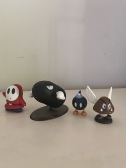 figurines of Mario's characters