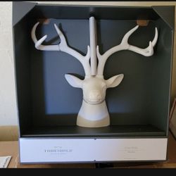 Christmas Stag Head White Head 15.5" X 16"