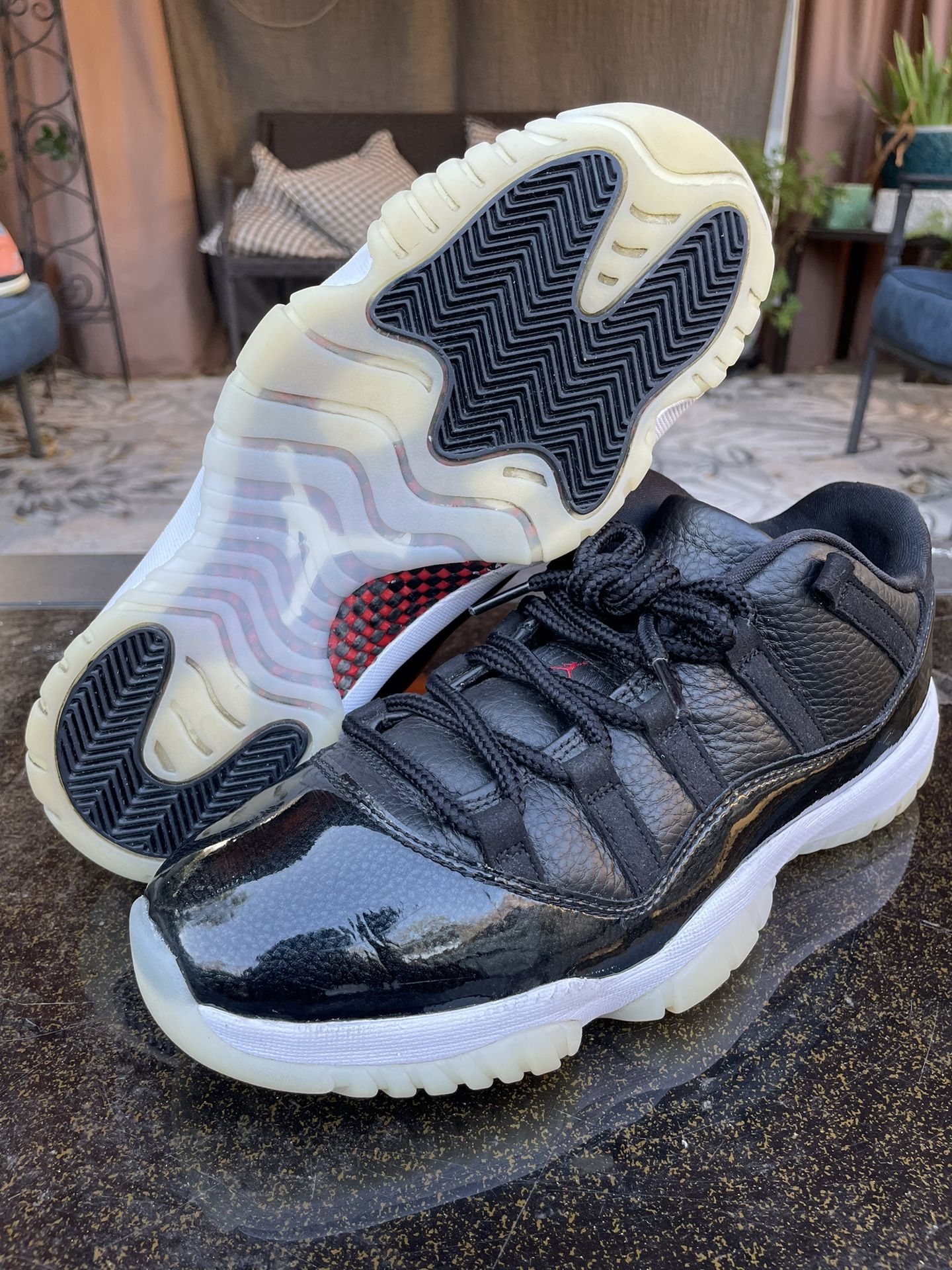 Jordan 11 Retro 72-10 Low