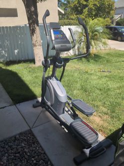 Elliptical by free motion 445