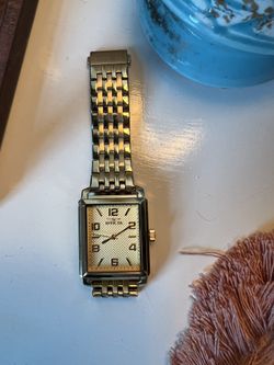 Men’s Invicta Vintage Line Watch