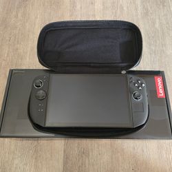 Legion Go 2 - 8.8" 144Hz 2K OLED Gaming Handheld - AMD Ryzen Z2 Extreme - 32GB - 2TB - Windows