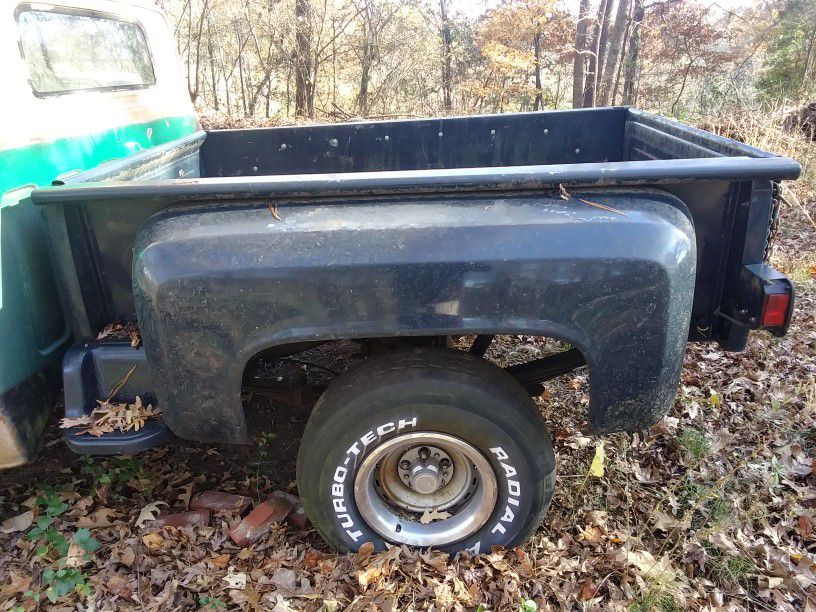 87 Chevy Stepside Bed