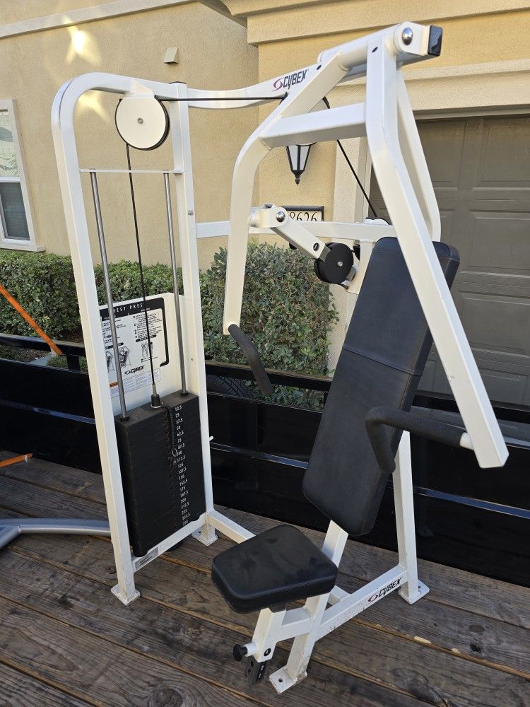 Cybex Chest Press Gym Equipment Exercise Fitness Weight Machine