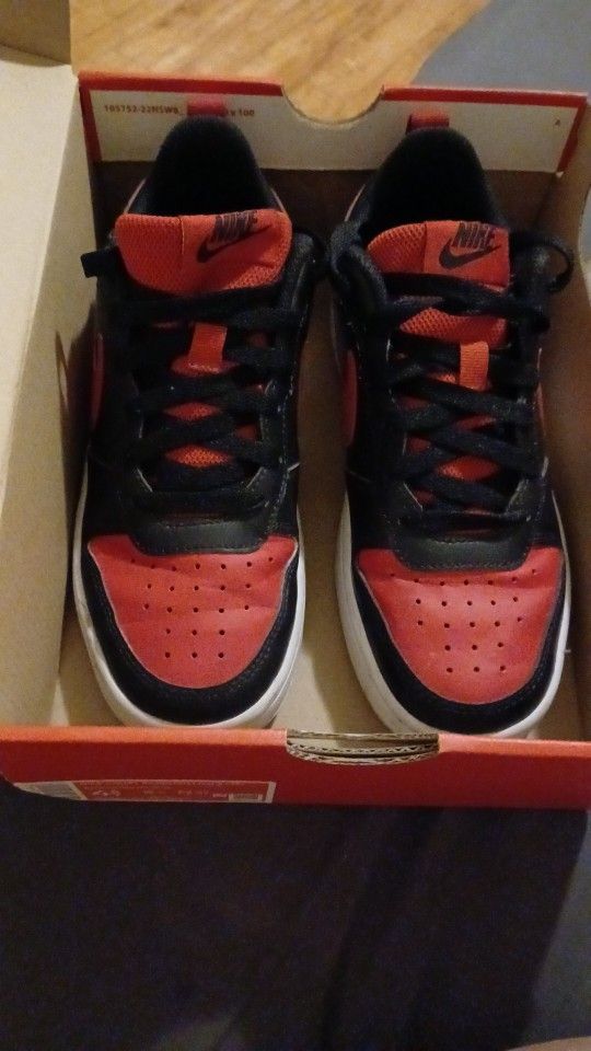 Nike Court Low 2